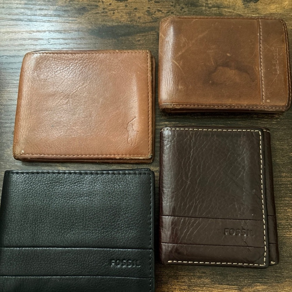 Four (4) Men’s Wallets  Fossil LL.Bean, Polo